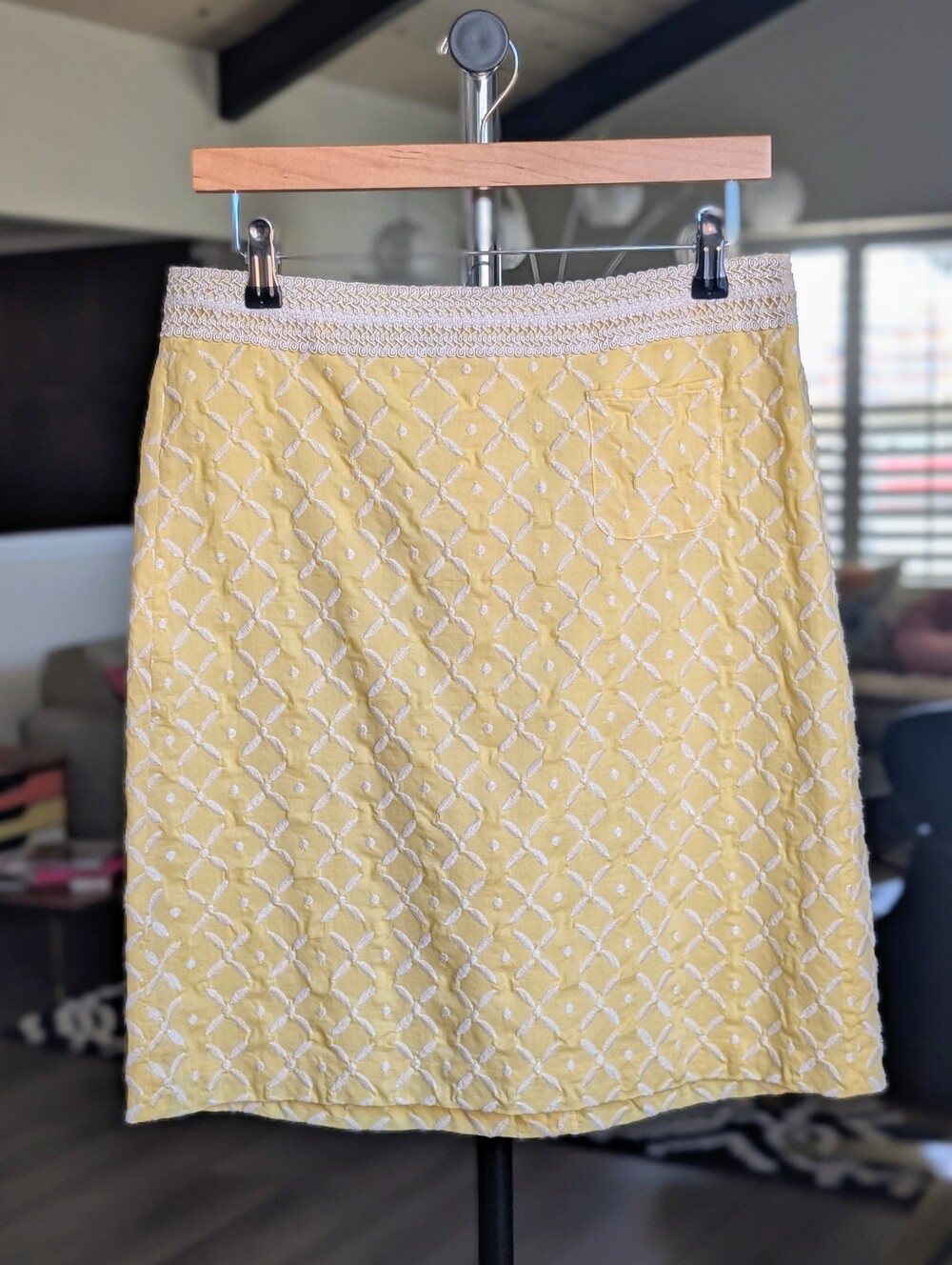Sigrid Olsen 100% Cotton Butter Yellow & White Cotton Eyelet Skirt Size 6 🧈☀️